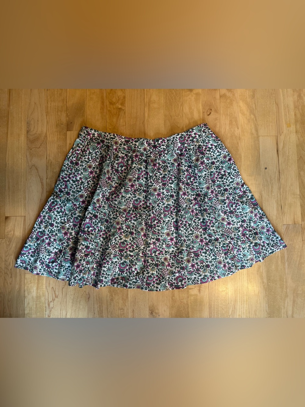 Jcrew NWT 

Floral A-Line Mini Skirt in Purple and Green